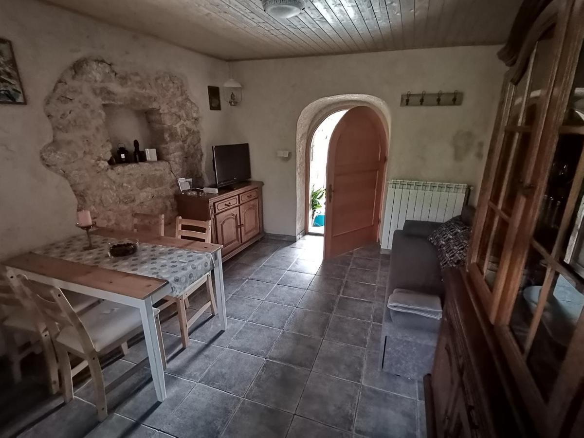 Apartmani Puric Malinska Luaran gambar